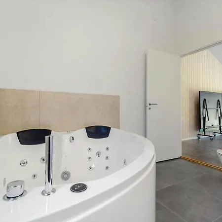 Holiday home 84304-ebeltoft-oreflippen-60